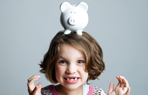 girl-with-piggy-bank